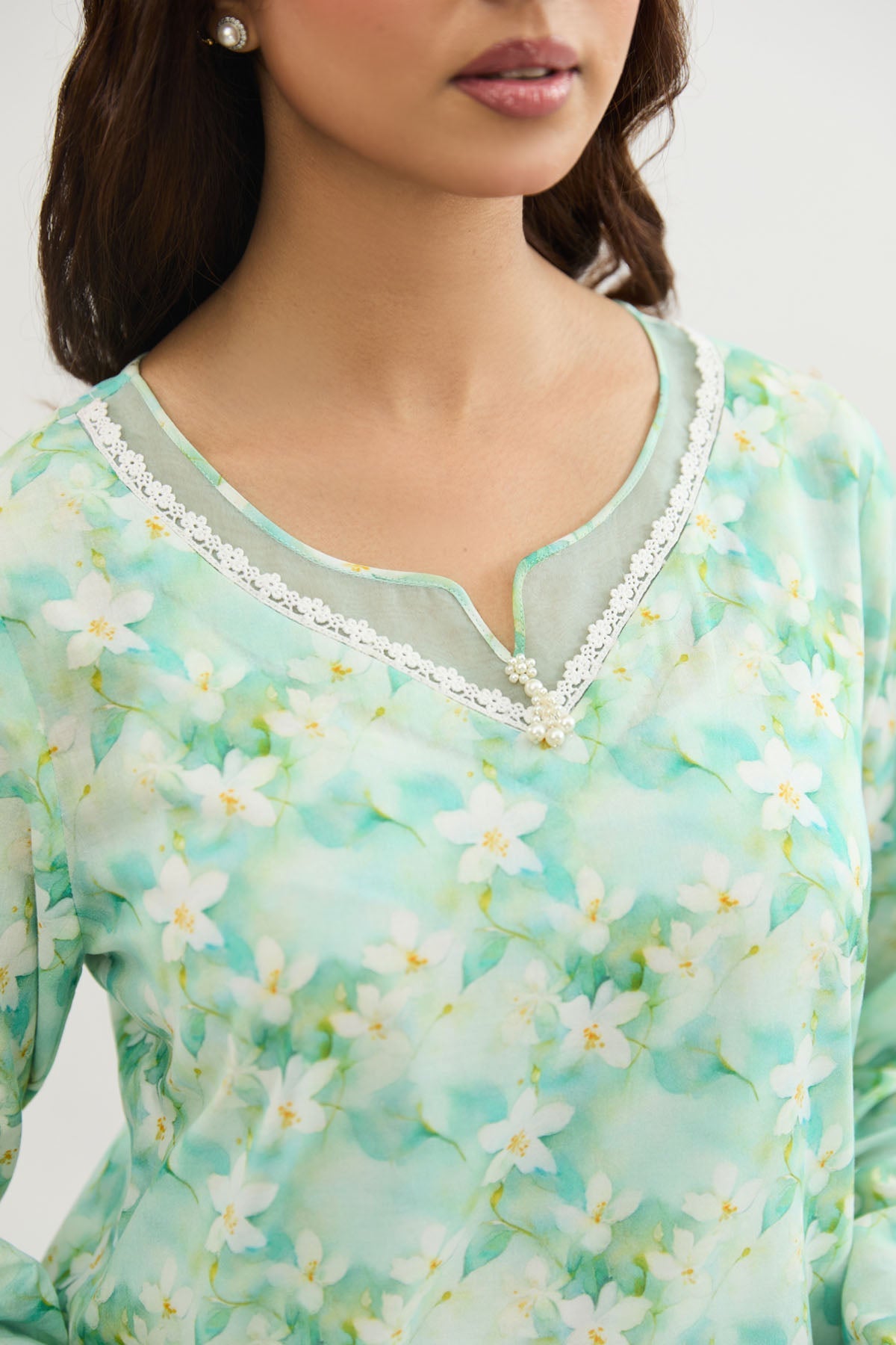 2 PIECE UNSTITCHED - LAWN | EMBROIDERED