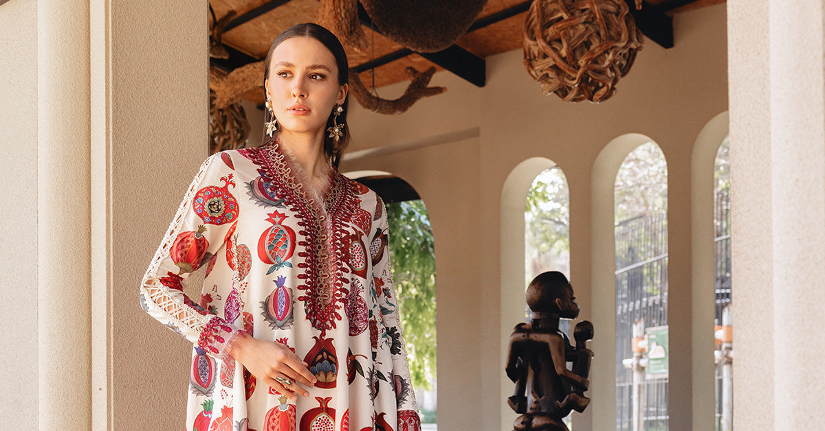 3 PIECE UNSTITCHED - LAWN | EMBROIDERED