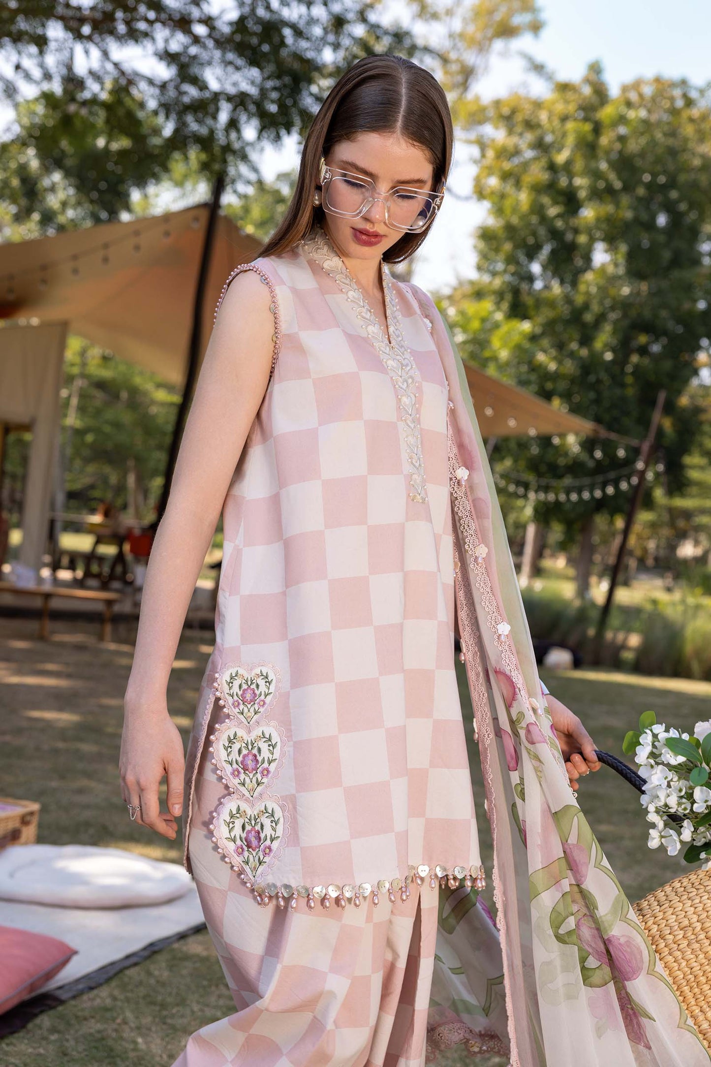 3 PIECE UNSTITCHED - LAWN | PRINTED EMBROIDERED