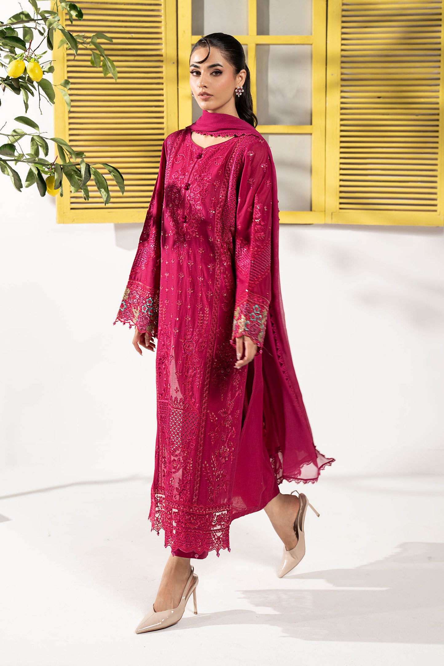 3 PIECE STITCHED - LAWN | EMBROIDERED