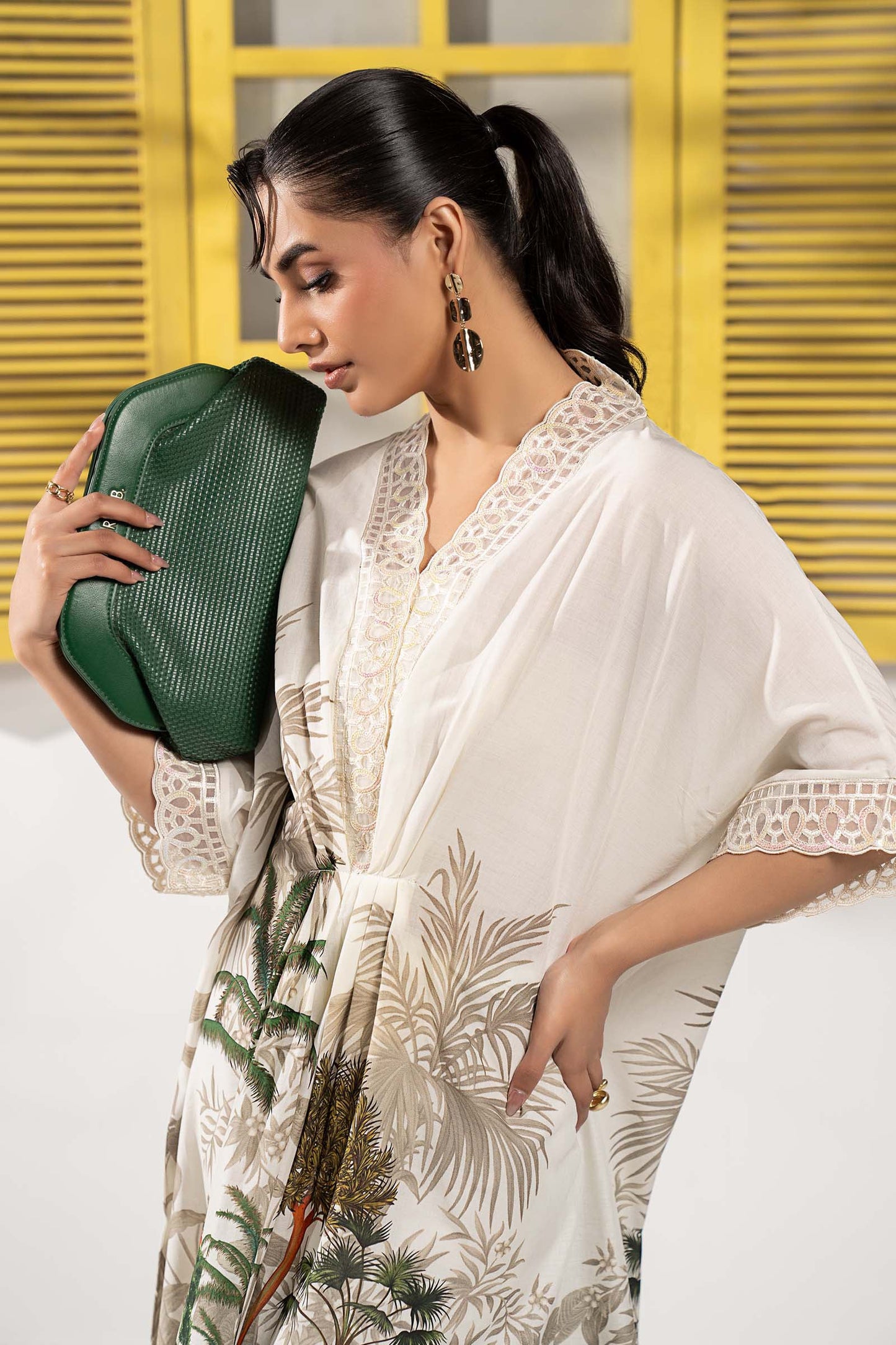 2 PIECE STITCHED - LAWN | EMBROIDERED