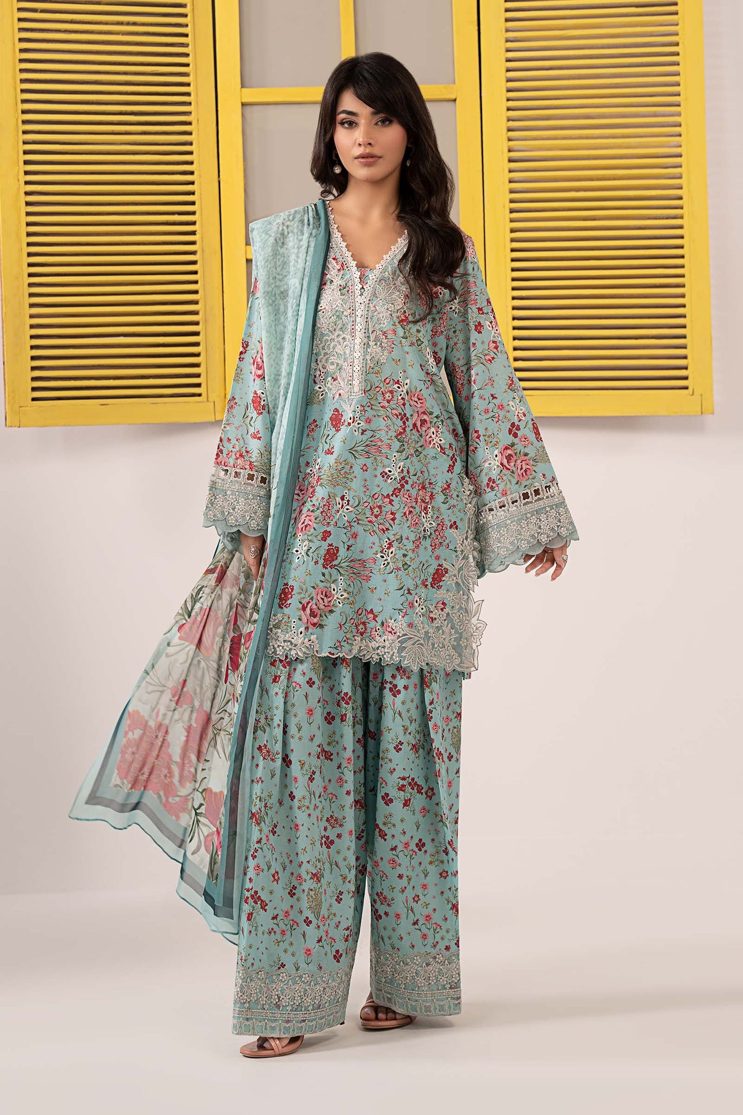 3 PIECE STITCHED - LAWN | EMBROIDERED