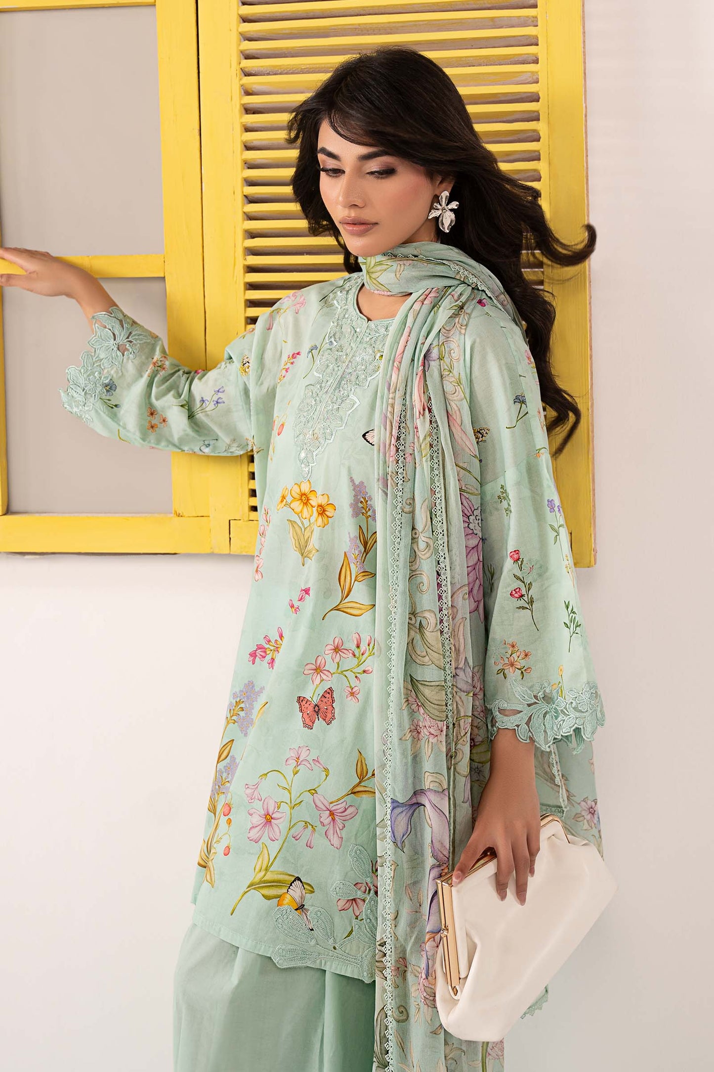 3 PIECE STITCHED - LAWN | EMBROIDERED