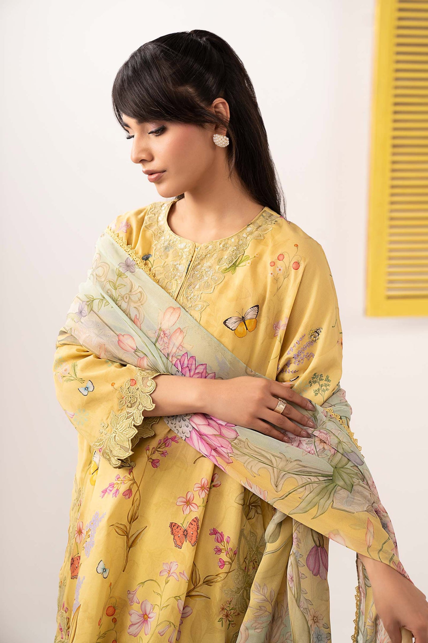 3 PIECE STITCHED - LAWN | EMBROIDERED
