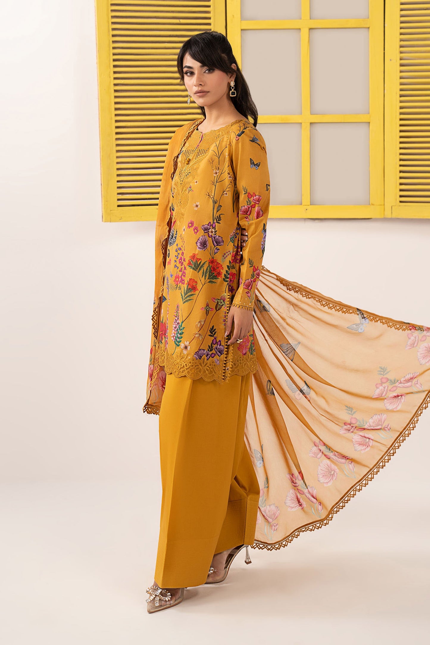 3 PIECE STITCHED - LAWN | EMBROIDERED