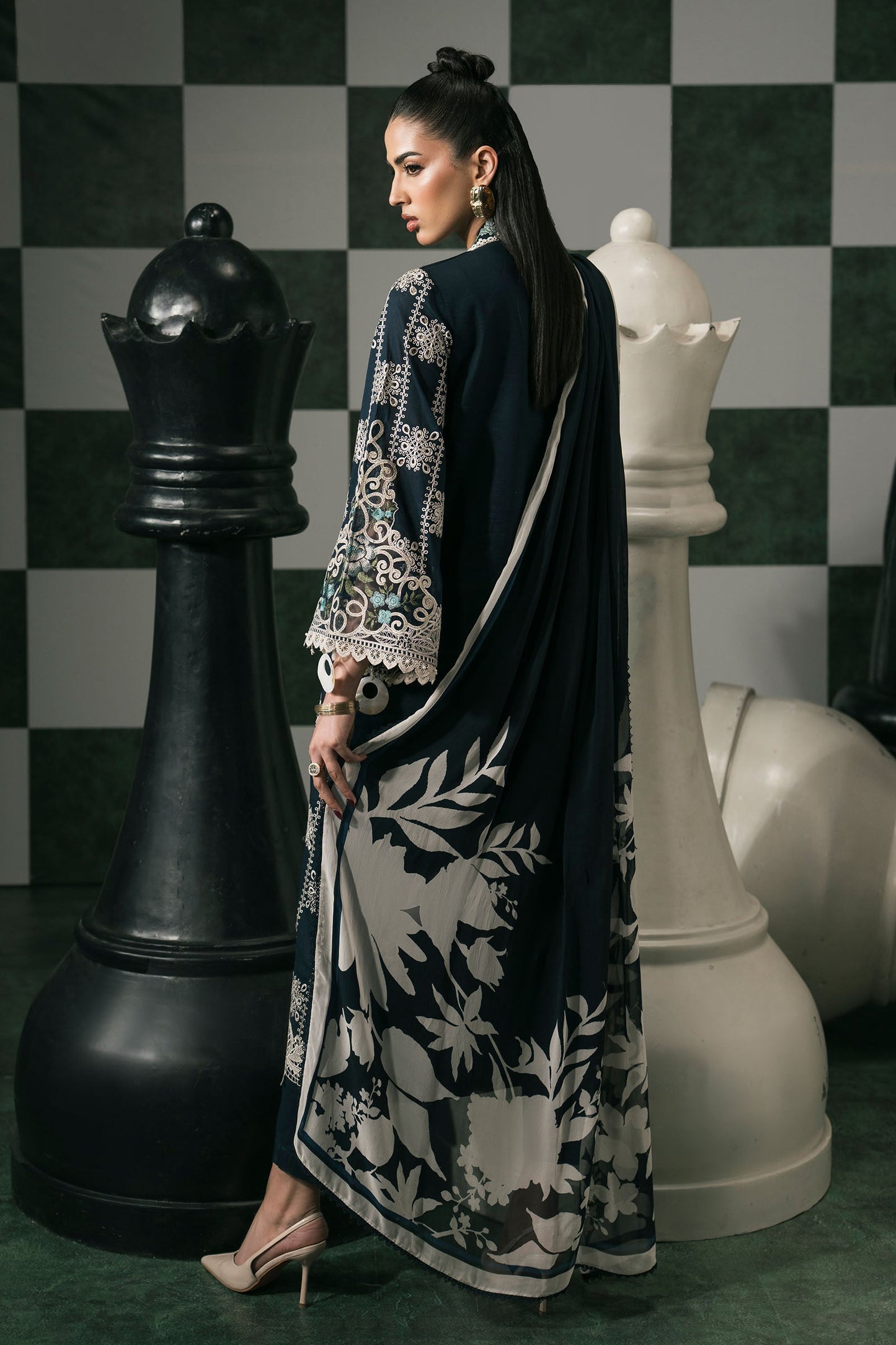 3 PIECE STITCHED - LAWN | EMBROIDERED