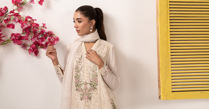 3 PIECE STITCHED - LAWN | EMBROIDERED