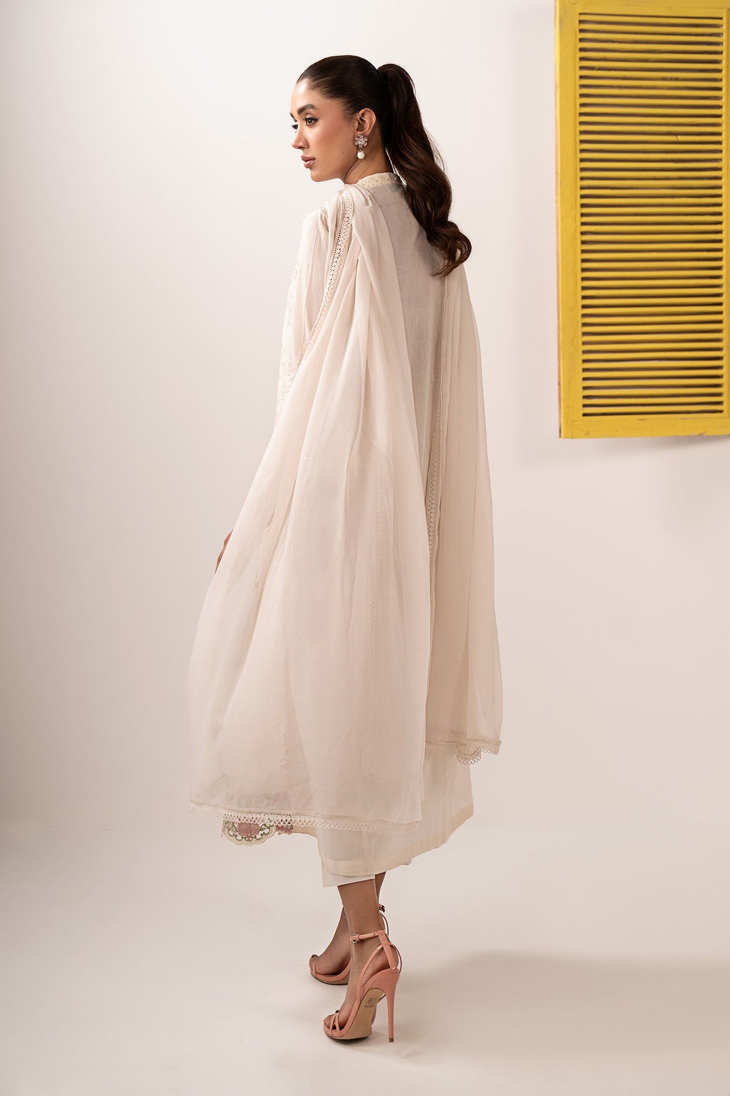 3 PIECE STITCHED - LAWN | EMBROIDERED