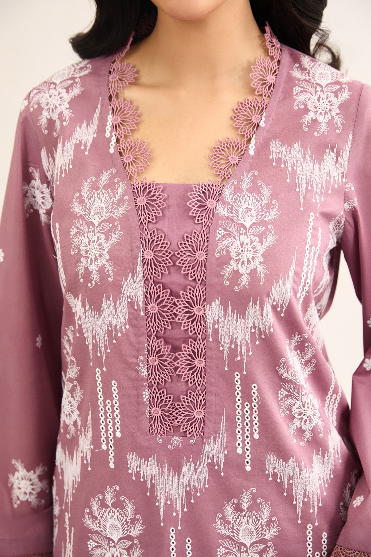 2 PIECE UNSTITCHED - LAWN | EMBROIDERED