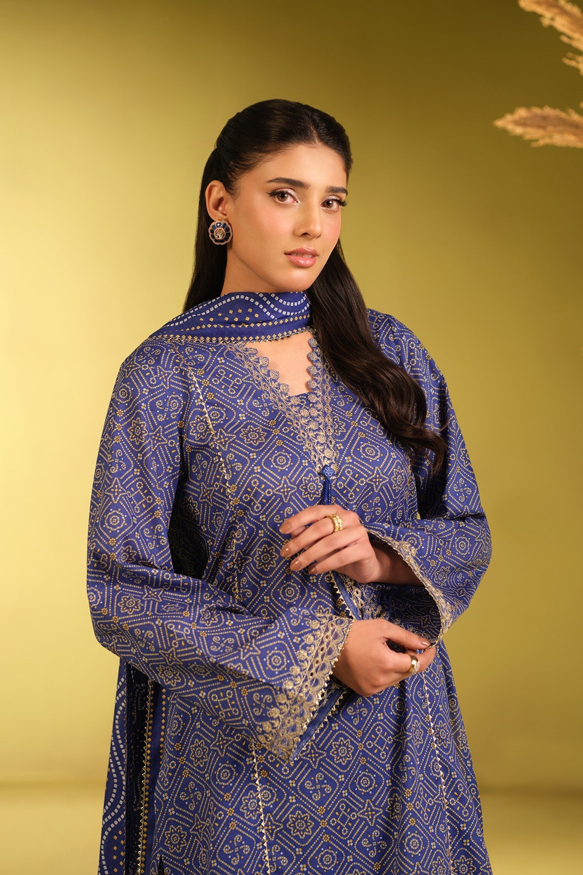 3 PIECE UNSTITCHED - LAWN | EMBROIDERED